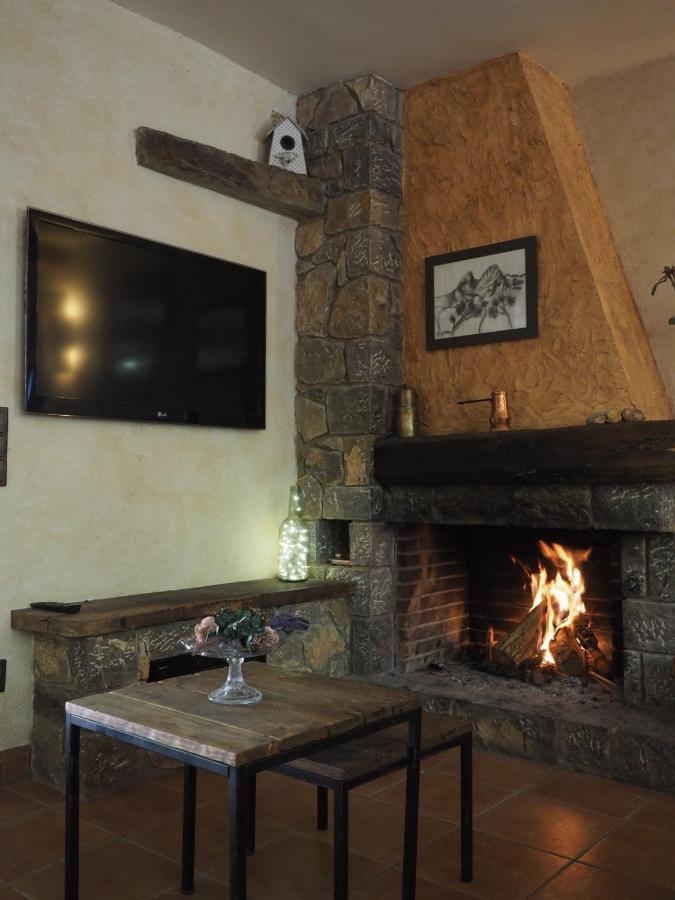 Castellar del Riu Els Noguers Turismeヴィラ エクステリア 写真