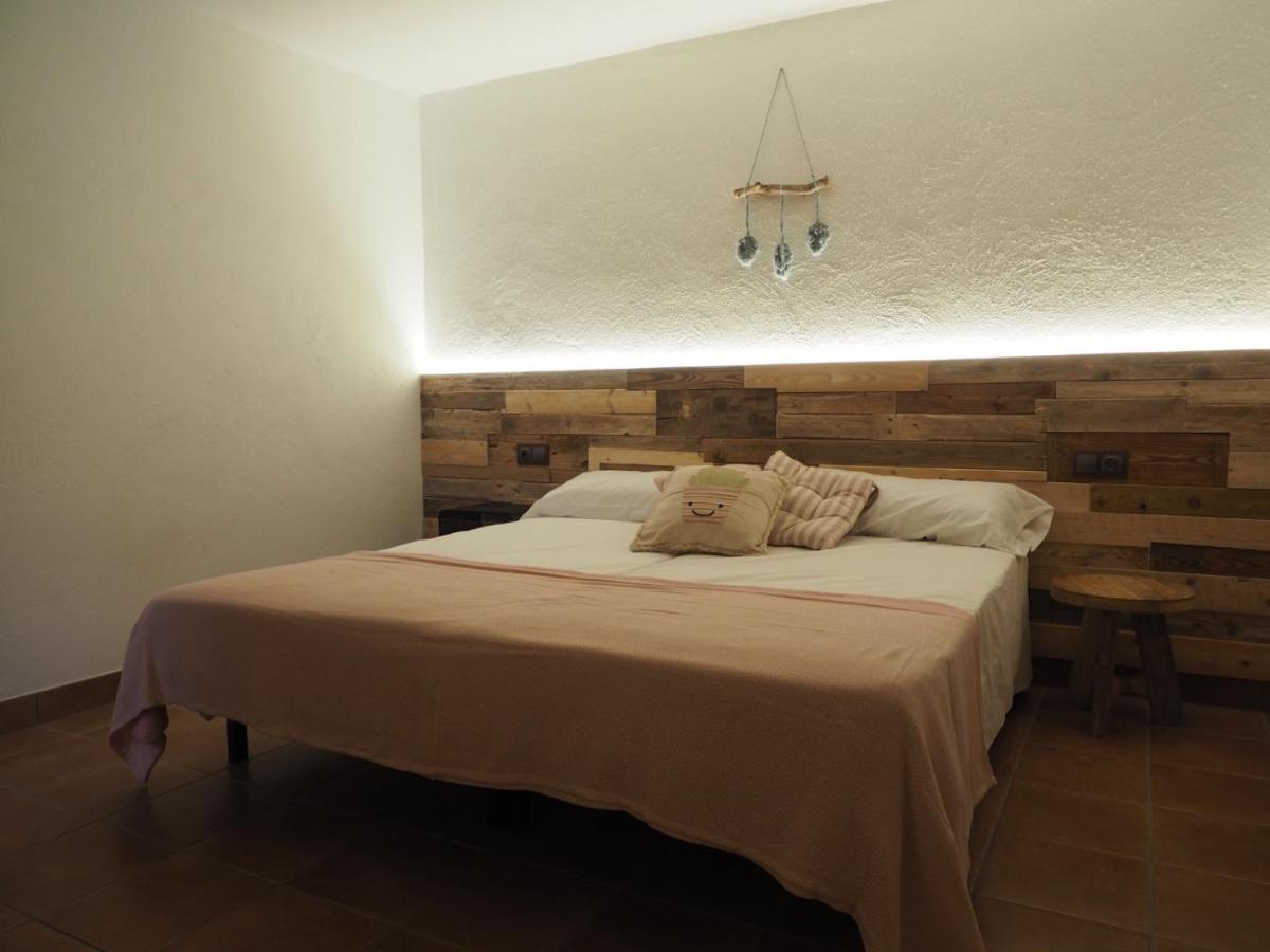 Castellar del Riu Els Noguers Turismeヴィラ エクステリア 写真